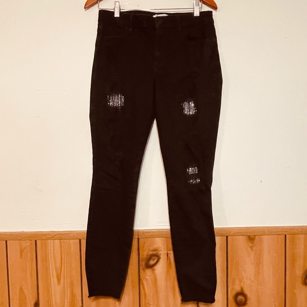 Guess Women's Black Skinny Jeans - Picture 2 of 9